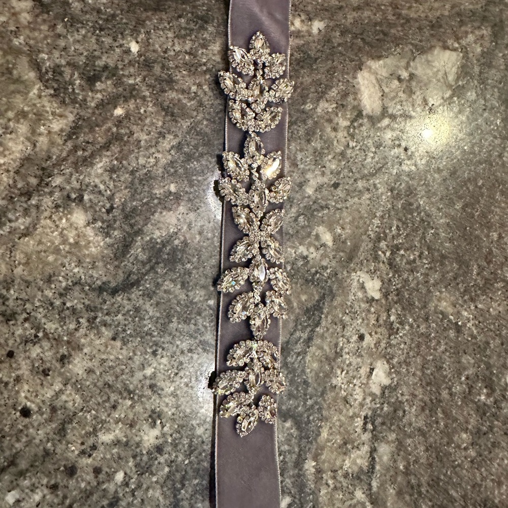 Crystal Choker